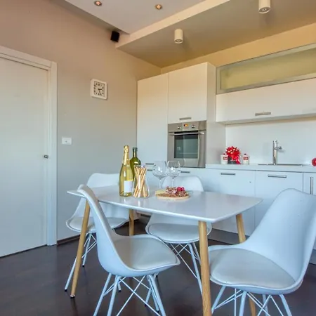 Beautiful Toni Apartamento