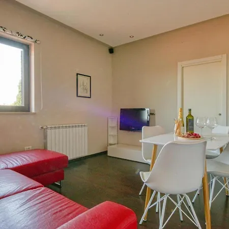 Beautiful Toni Апартаменты *