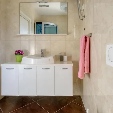 Beautiful Toni Apartment *
